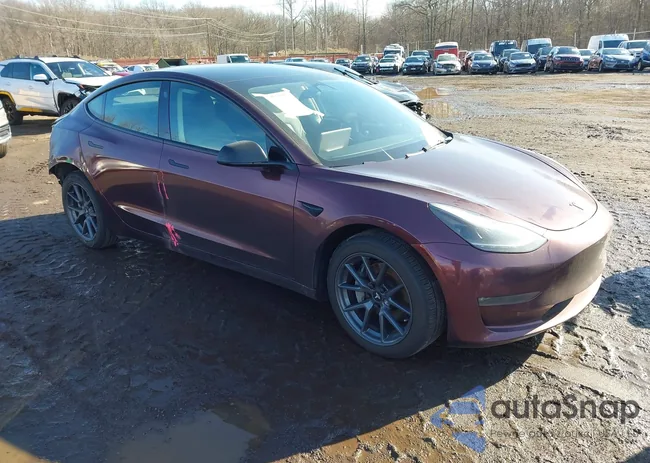 5YJ3E1EB8PF598879: 44131934