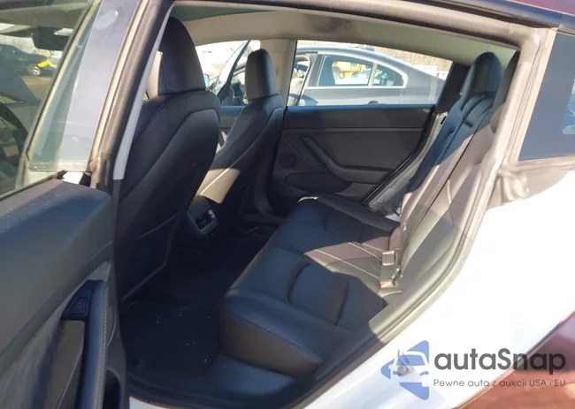 5YJ3E1EB8PF598879: 44131934