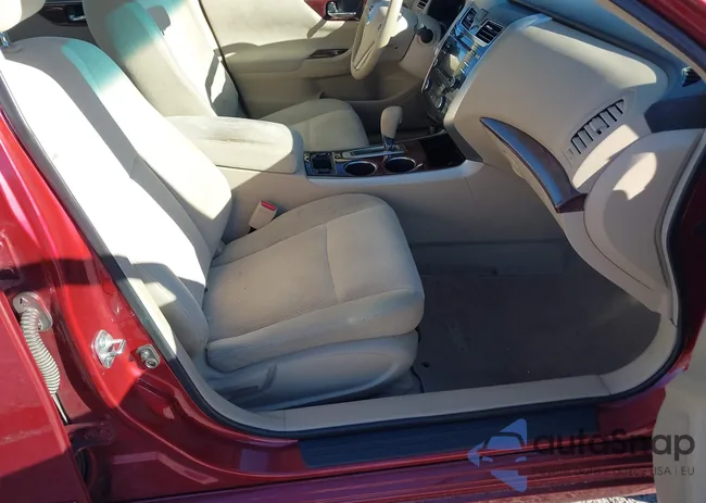 1N4AL3AP6DC179664: 44132000