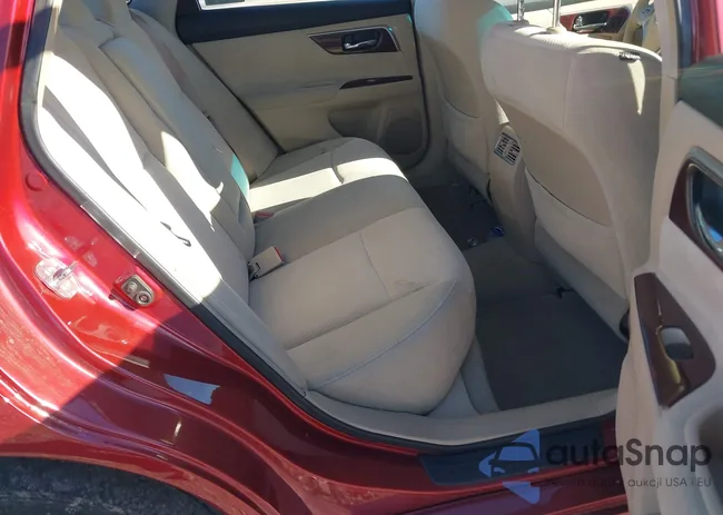 1N4AL3AP6DC179664: 44132000