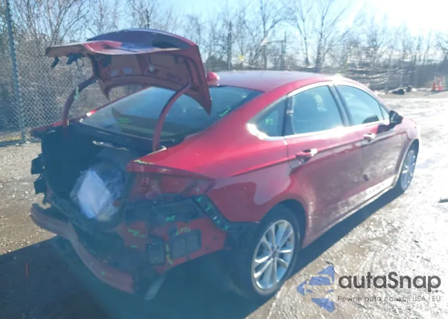 3FA6P0LU8KR207734: 44132004