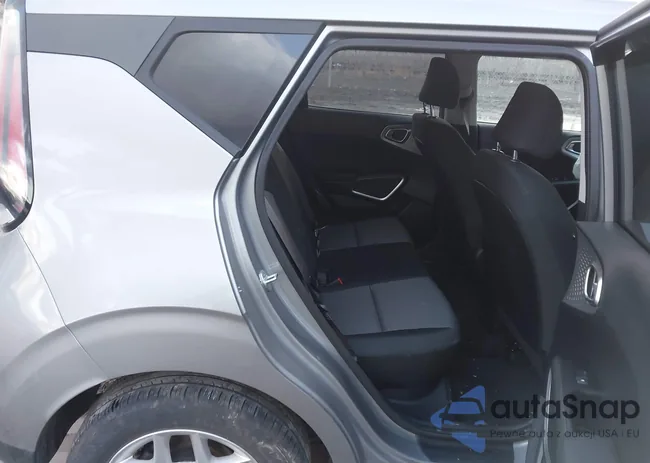 KNDJ23AU6P7854140: 44132029