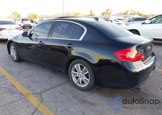 JN1CV6AP1DM306025: 44131099