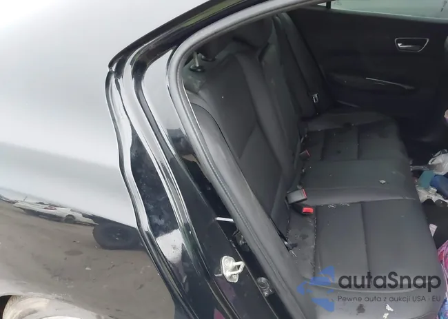 19UUB2F33KA002963: 44131112