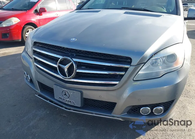 4JGCB6FE7BA130721: 44131188