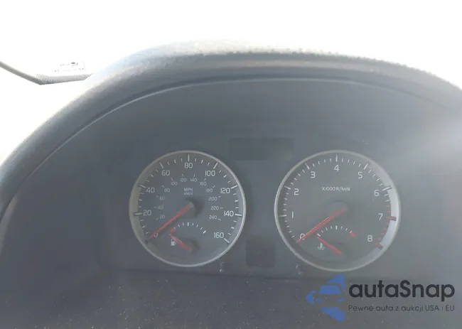 YV1MW382452047223: 44131320