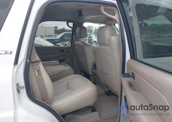 1GNEC13T25R217438: 44131374