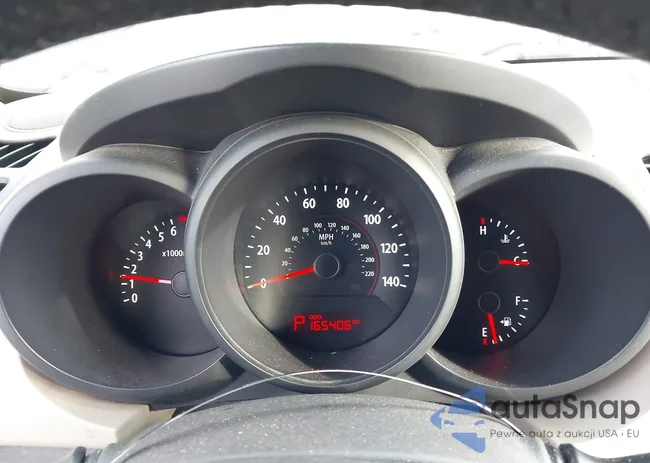 KNDJT2A2XA7079368: 44131427