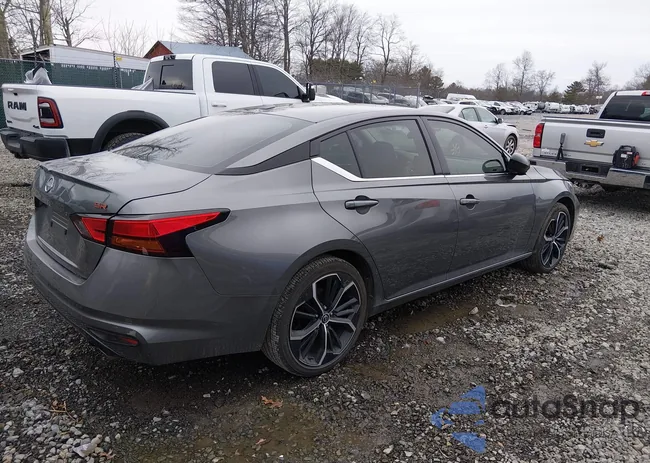 1N4BL4CV7RN376103: 44131428