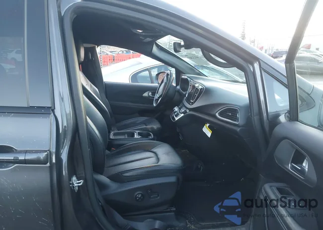 2C4RC3BG3LR290044: 44132487