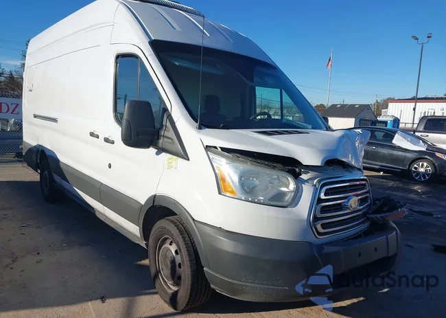 1FTYR3XM1JKB03601: 44132513