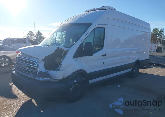 1FTYR3XM1JKB03601: 44132513