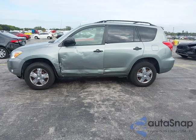 JTMZD33V186077196: 44132530