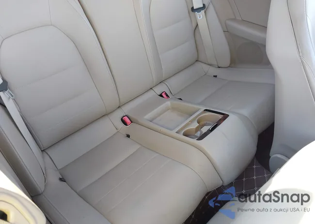 WDDKJ8JB3DF213571: 44132568