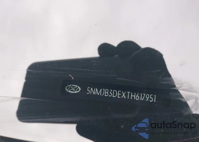 5NMJB3DEXTH617951: 44132617