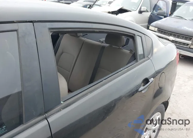 KNADM4A34F6516967: 44132690