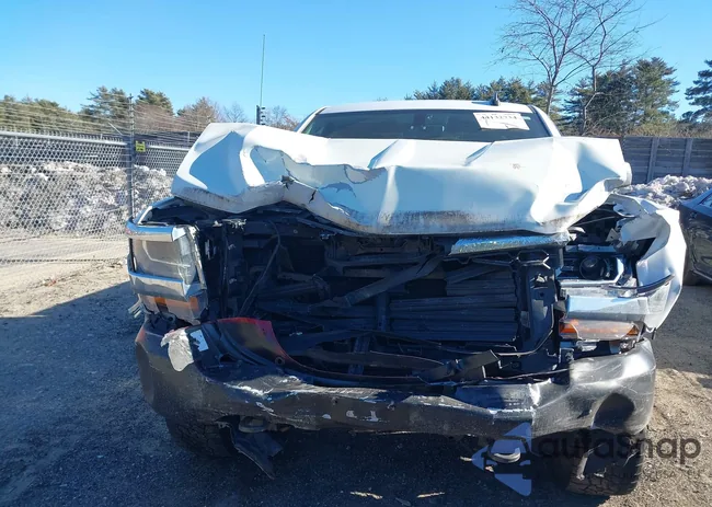 1GCVKNECXHZ277486: 44132734