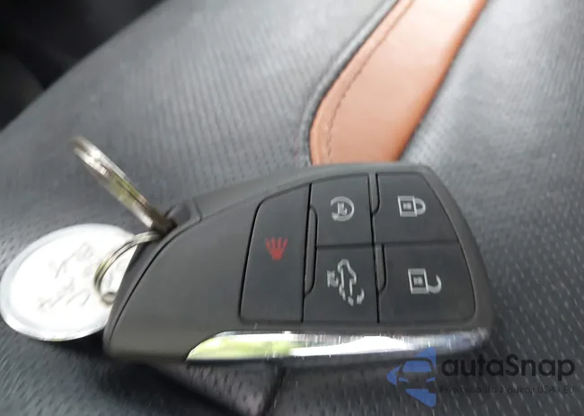 1GTUUEEL6PZ328812: 44132741