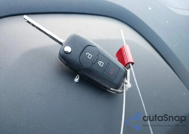 3FTTW8F91NRA59033: 44132759