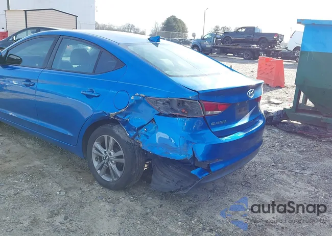 5NPD84LF2HH085651: 44132781