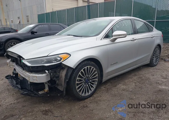 3FA6P0RU6HR245169: 44132802