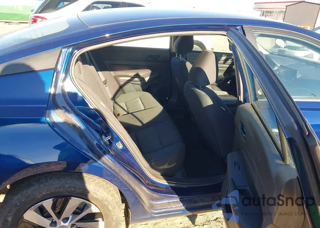 1N4BL4BV6RN310031: 44132818