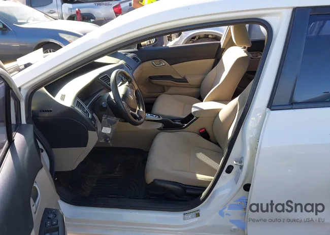 19XFB2F57EE204540: 44132838