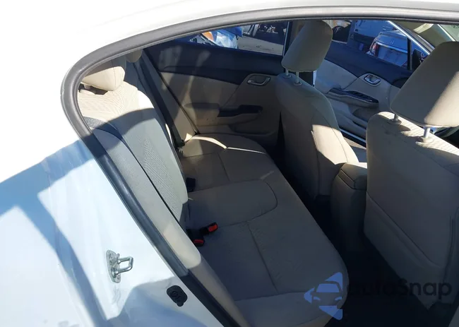 19XFB2F57EE204540: 44132838