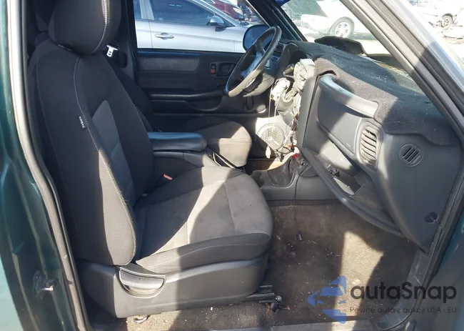 1GCCS19X0W8154232: 44132861