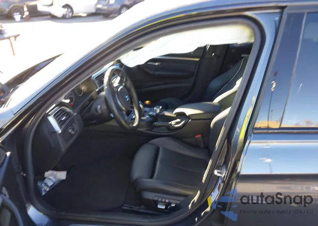 WBA8B3G55GNT62402: 44132878