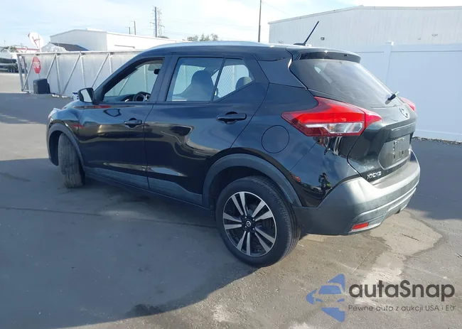 3N1CP5CU5KL552686: 44132894