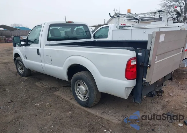 1FTBF2AT4BEC63366: 44132901