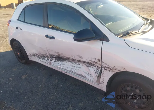 3KPA25AB7JE093779: 44132956