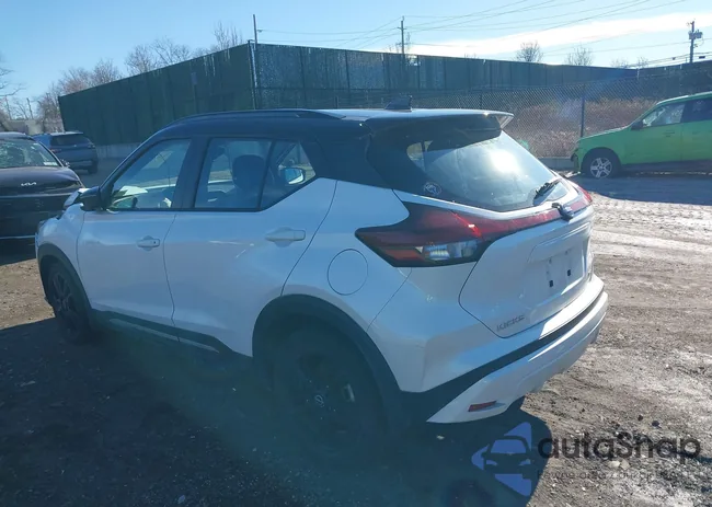 3N1CP5DV3NL529371: 44132961