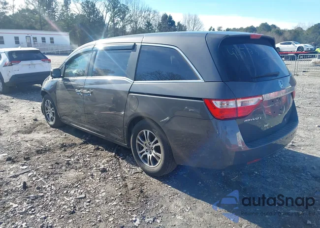 5FNRL5H42DB061232: 44132969