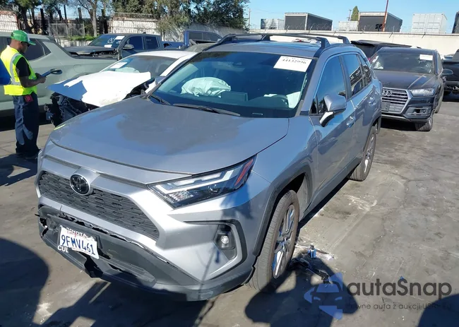 2T3A1RFV3PC340744: 44132996