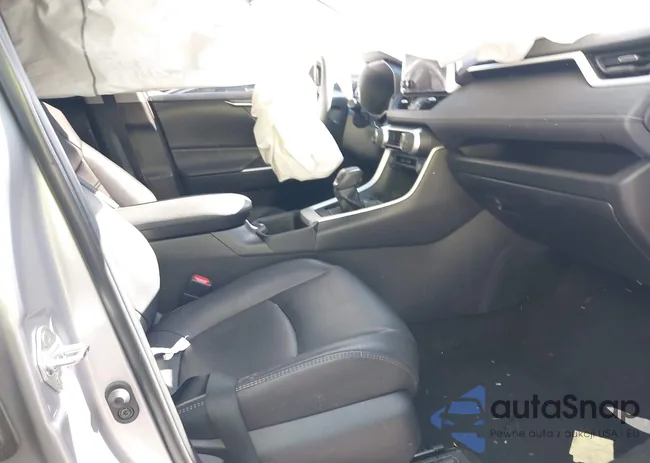 2T3A1RFV3PC340744: 44132996