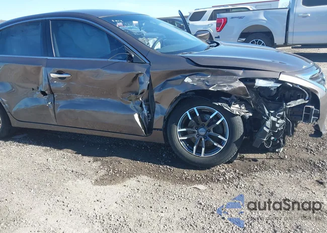 1N4AL3AP7DC176854: 44133013