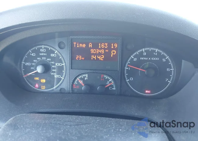 3C6URVHG3GE130885: 44133056