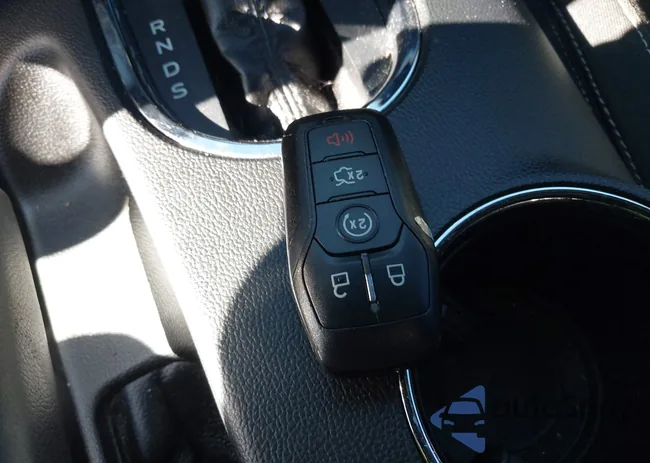 1FA6P8TH0H5356989: 44132080