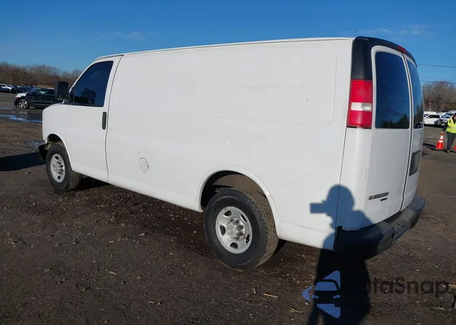 1GCWGFFAXE1136808: 44132096