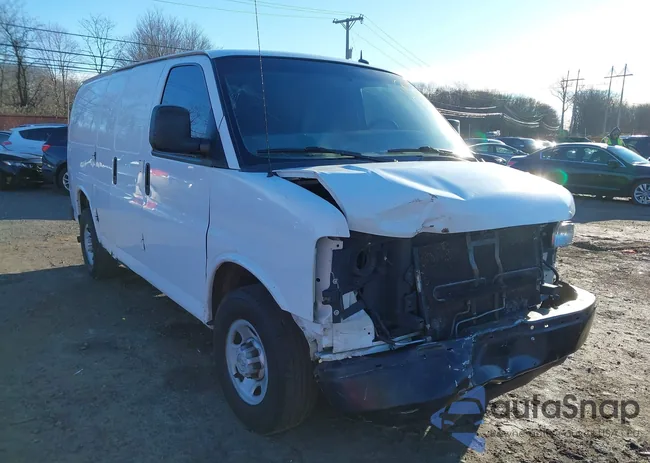 1GCWGFFAXE1136808: 44132096