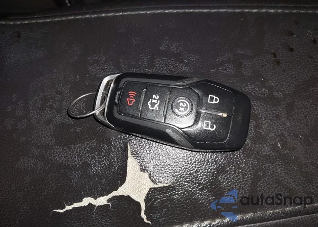 3FA6P0D93FR285032: 44132097