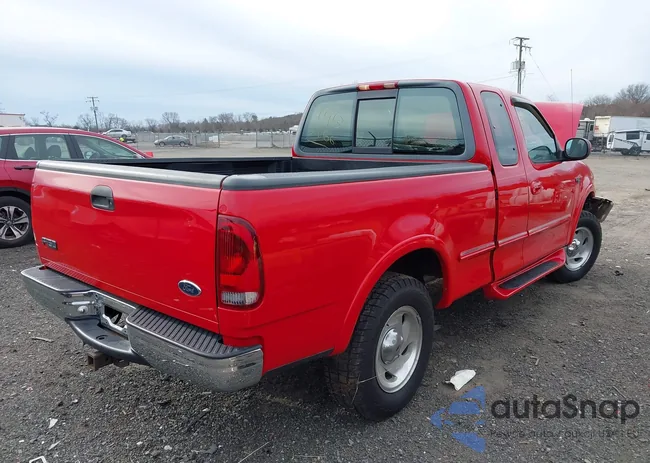 1FTDX18W7VNB32517: 44132166