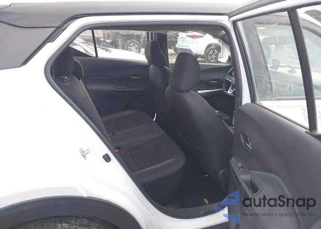 3N1CP5CU1KL563345: 44132194