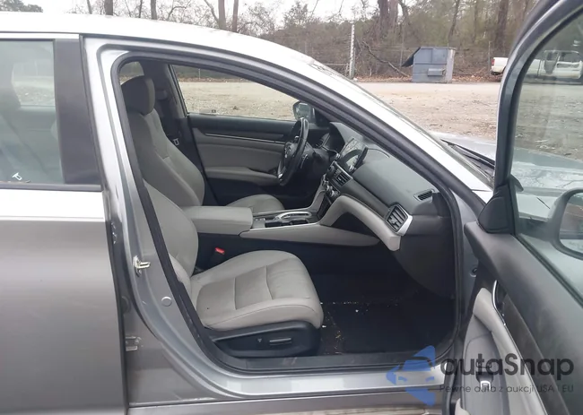 1HGCV2F58LA008196: 44132241