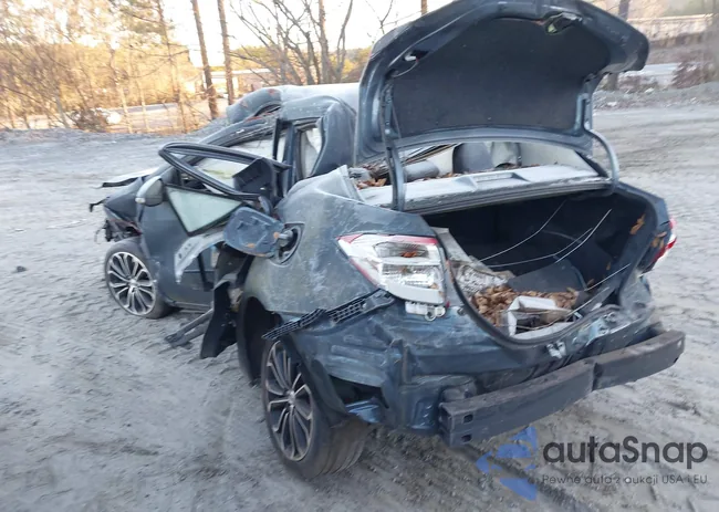 2T1BURHE7FC305205: 44132327