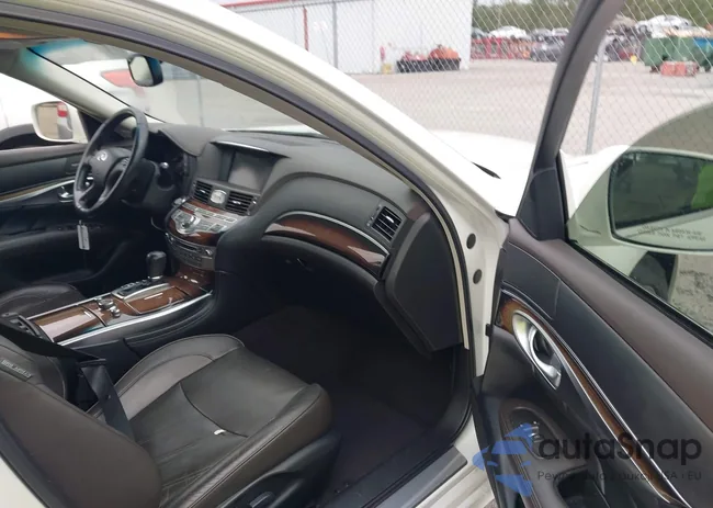 JN1BY1AP4DM510792: 44132378