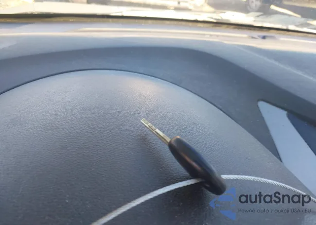 KMHDH4AE4CU268781: 44132395