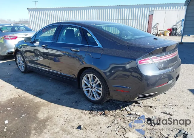 3LN6L2J96ER832973: 44132406